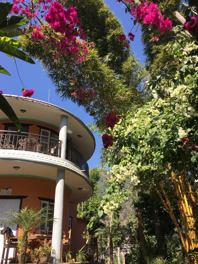 Hidden Paradise Guest House Pokhara Bagian luar foto