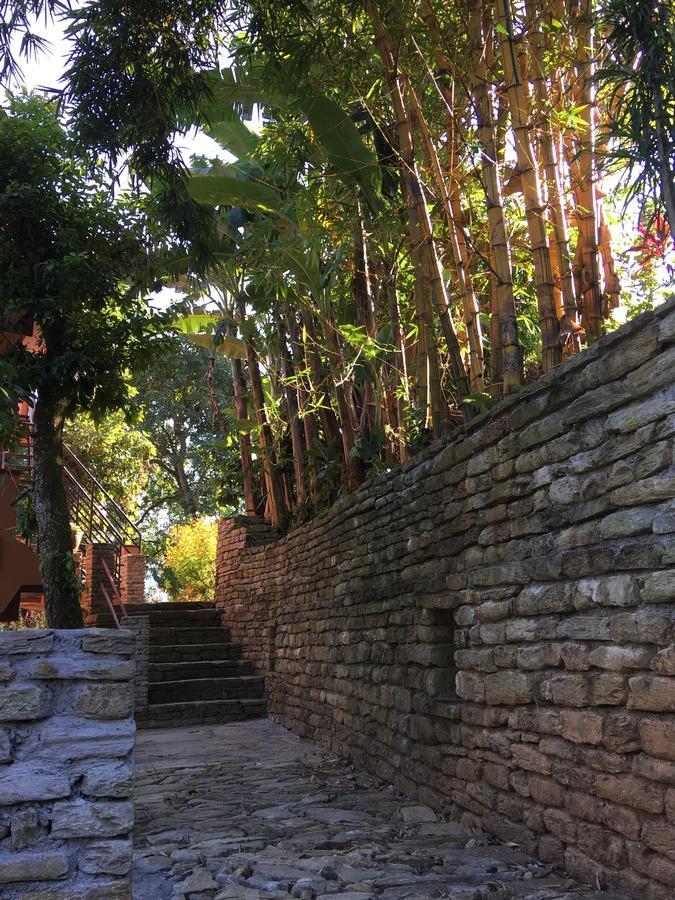 Hidden Paradise Guest House Pokhara Bagian luar foto