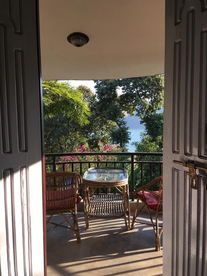 Hidden Paradise Guest House Pokhara Bagian luar foto